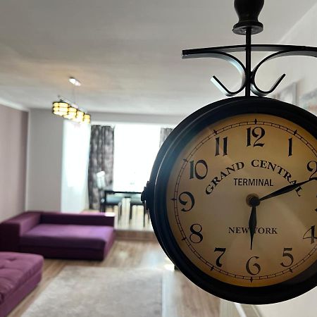 Nordic Sunny Apartment Suceava Exteriör bild
