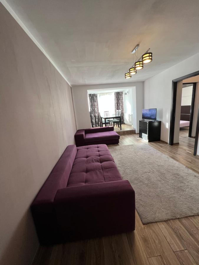 Nordic Sunny Apartment Suceava Exteriör bild